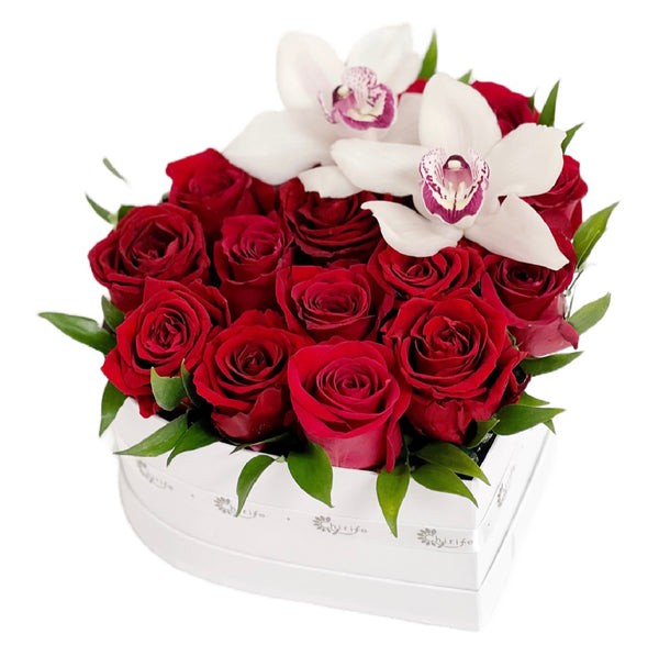 C5752 - Admire and Love