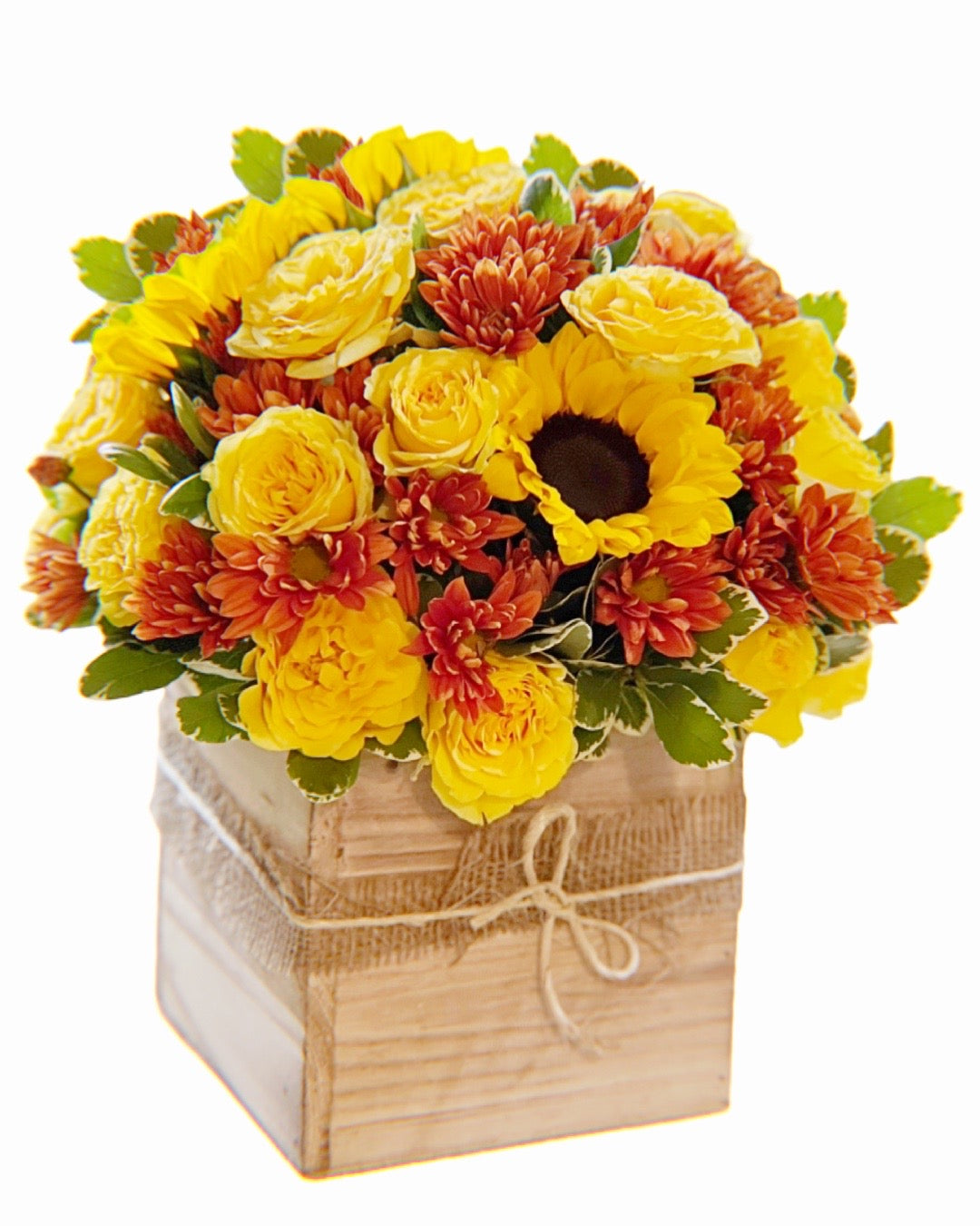 Sunset โ A vibrant floral arrangement featuring warm hues of orange, peach, and soft pink, inspired by the beauty of a sunset.